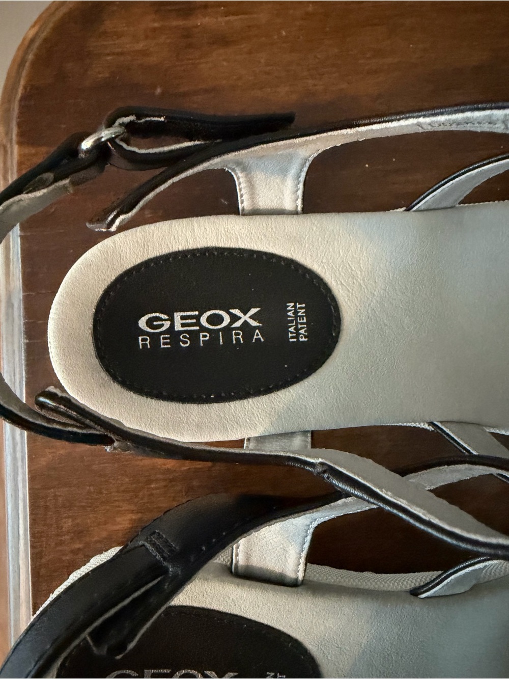 Geox (Italian) Women's Black Adjustable Strap Comfort Sandals. EU 41. US 10/10.5 - Picture 5 of 8